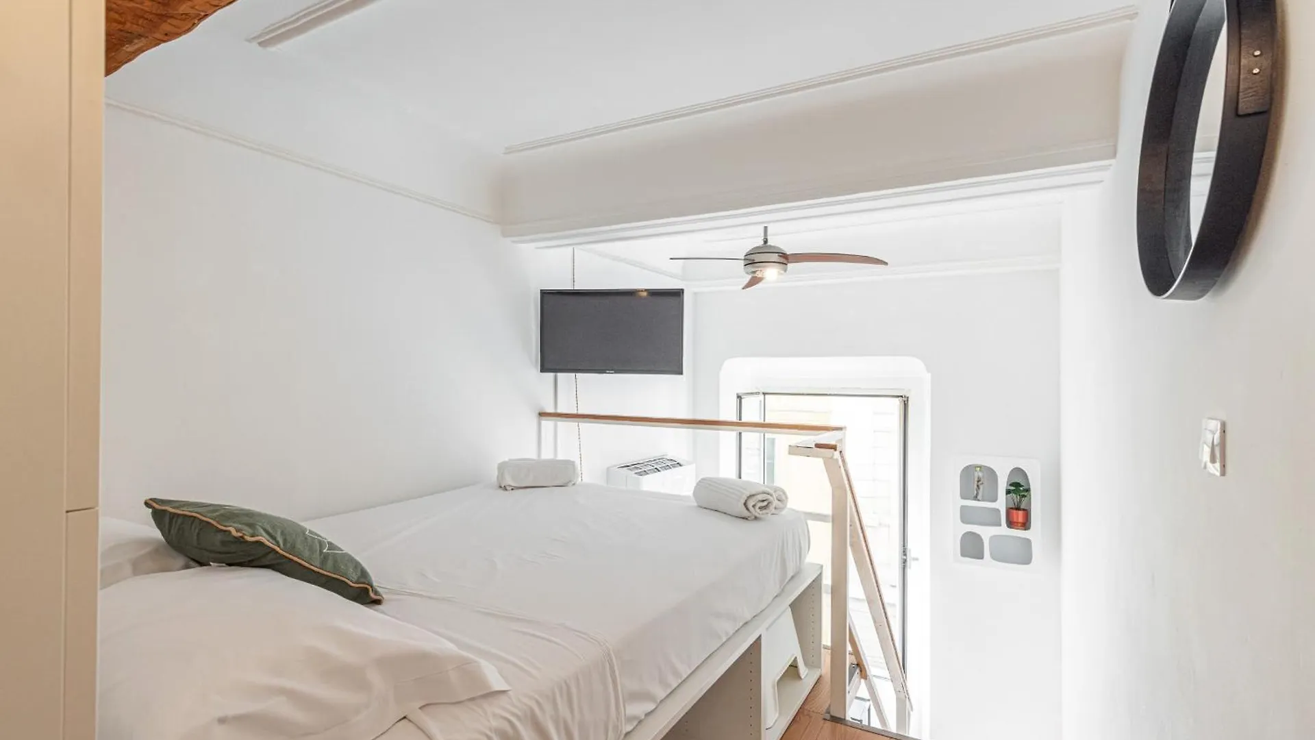 Lively District - Duplex Old Town Daire Nice Fransa