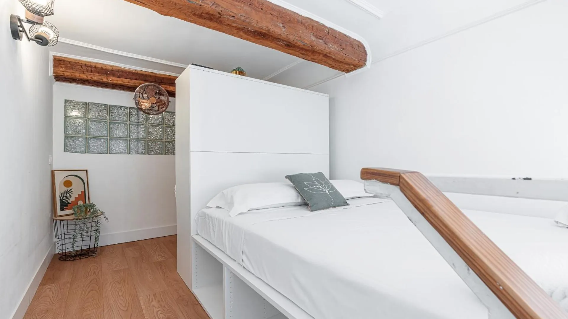 Lively District - Duplex Old Town Daire Nice